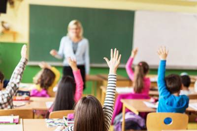 В школу – в «день дурака»: изменены правила приема ярославских детей в 1 класс