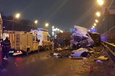 ТАСС: в ДТП с колонной военных автобусов пострадали 45 человек