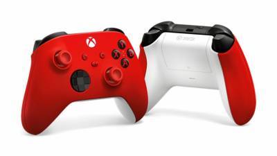 Microsoft анонсировала выход нового геймпада Xbox Series в красном цвете