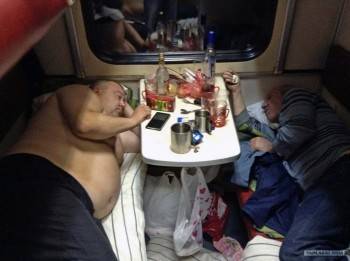 22 пьяных пассажира в новогодние каникулы сняли с поездов в Вологодской области