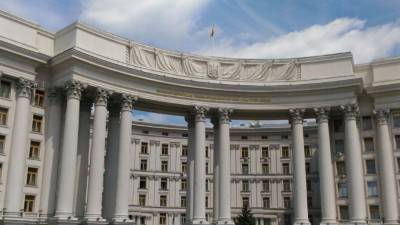 Украина готова пригласить Россию на первый съезд "крымской платформы"