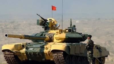 Танковая атака Китая на индийские Т-90 в Ладакхе обречена на провал