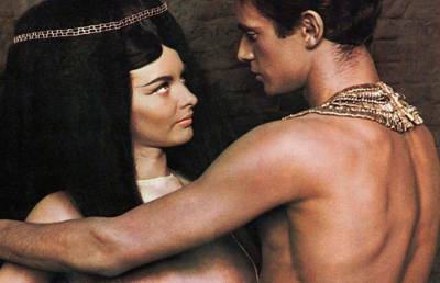 Зачем фараоны женились на своих сестрах и дочерях: история Древнего Египта