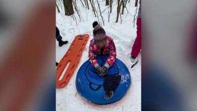 Специалисты и Первый канал напоминают об опасностях зимнего отдыха с детьми на тюбинге