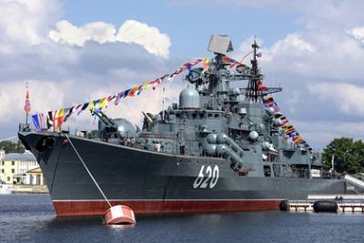 Российского офицера обвинили в краже двух 13-тонных винтов с эсминца