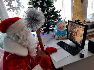 Дед Мороз поздравил в режиме онлайн более 700 юных жителей Ульяновска