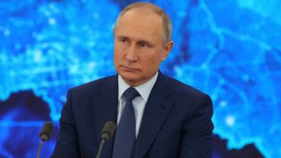Путин поручил прокуратуре проконтролировать выделение соцвыплат в пандемию