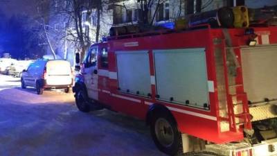 Женщина в Twitter умоляла спасти ее из горящей многоэтажки в Екатеринбурге