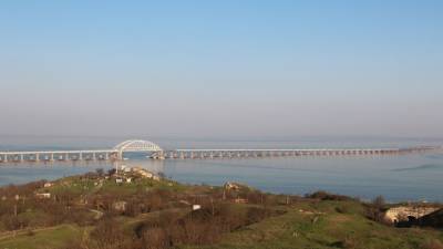 Рекордное число машин проехало по Крымскому мосту в новогодние праздники