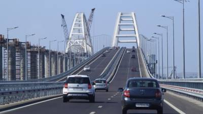 Крымский мост пропустил более 100 тыс. автомобилей в новогодние праздники