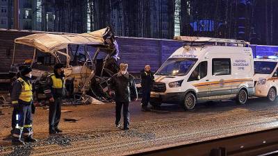 В госпитале остаются 42 пострадавших в ДТП с военными автобусами в Подмосковье
