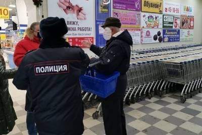 В Костроме в новогодние праздники 100 горожан и 3 кальянные оштрафованы за нарушение «масочного режима»