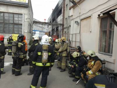 Женщина из Екатеринбурга, во время пожара умолявшая о помощи в Twitter, погибла вместе с дочерью
