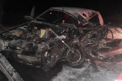 В Рязанской области «четырнадцатая» влетела в грузовик, пострадал водитель