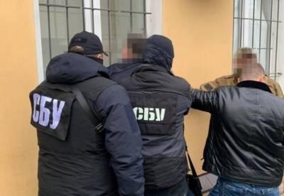 В Запорожье задержан на взятке один из руководителей военной прокуратуры Южного региона (фото)