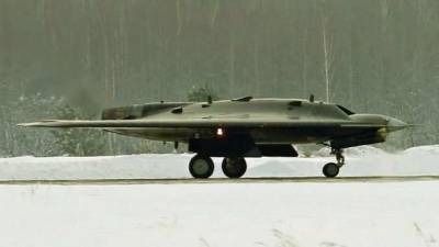 Российский ударный БПЛА «Охотник» успешно сбросил 500-килограммовую бомбу на цель