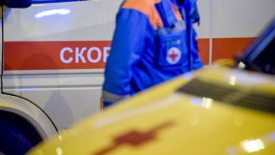 Шестиклассник попал в реанимацию после падения из окна в Петербурге