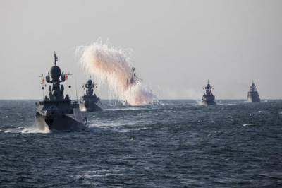 Средства ПВО Каспийской флотилии отразили налет авиации условного противника