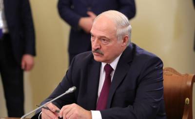 Лукашенко захотел "показать зубы" в ответ на европейские санкции