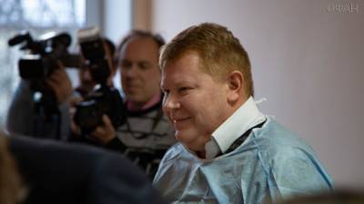 Главный акушер-гинеколог Новгородской области Мишекурин умер от коронавируса