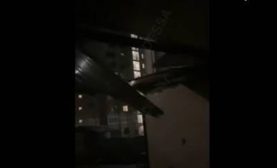 Под Одессой мужчина выжил, выпав с восьмого этажа