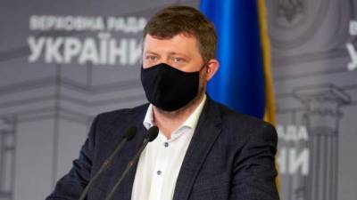 "Надо время": Корниенко заявил, что "слуги народа" еще не обсуждали санкции США против нардепа Дубинского