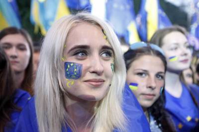 Эксперт: Украина может остаться без ассоциации с ЕС и безвиза