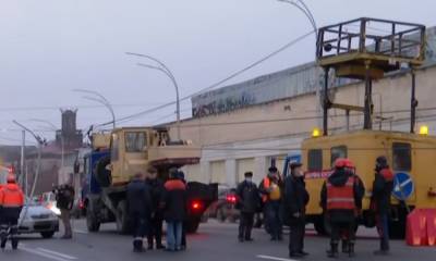 В Киеве ремонт Шулявского моста затянется еще на год: в чем причина