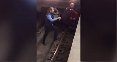 Машинист и полицейские рассказали, как спасали ребенка на станции метро "Бабушкинская"