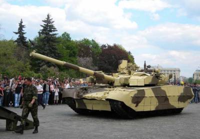 Скандал на Украине: В Харькове завод получал под видом новых советские орудия для танков