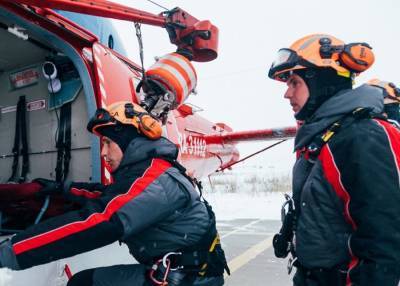 Специалисты Московского авиацентра в новогодние каникулы спасли восемь человек