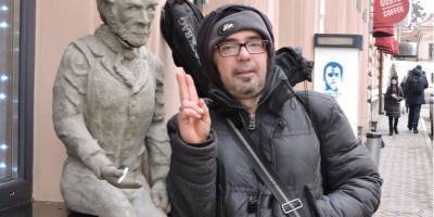 Замерзли до смерти: в Черновцах на улице нашли тела уличного музыканта и его товарища