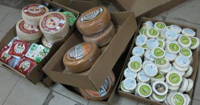 В Чернышевском таможенники нашли в партии мяса более шести тонн санкционных сыра и масла (фото, видео)