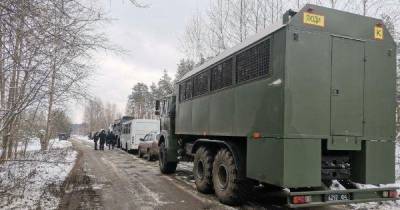 В Ровенской области продолжают бороться с копателями янтаря: задержали 25 человек
