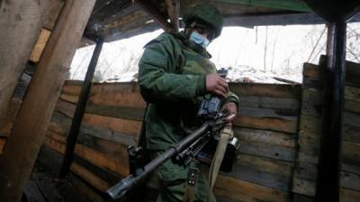 На Донбассе оккупанты восемь раз нарушили "тишину"