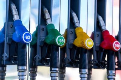 В Украине повысились цены на топливо: Сколько сегодня стоит заправить автомобиль на АЗС