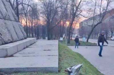 В Умани вандалы надругались над памятью украинских бойцов