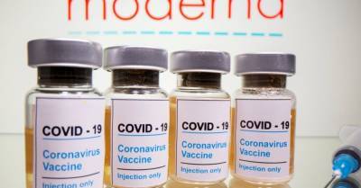 ФОТО: Латвия получила первые 1200 доз вакцины Moderna от Covid-19