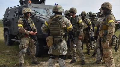 Украинские военнослужащие увольняются из армии после обучения в США