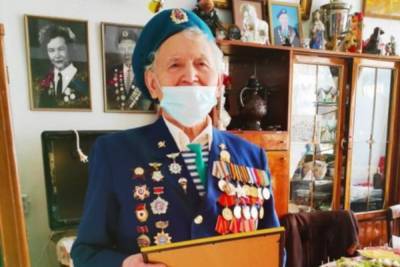 Томский ветеран войны Федор Бондаренко отметил 95-летие