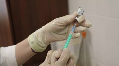 В столице открывается запись на вакцинацию для новых групп граждан