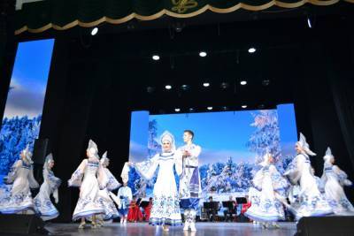 Астраханский ансамбль песни и танца приглашает провести Крещенский вечер вместе