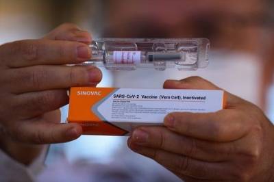 Украина закупает вакцину Sinovac: подробности