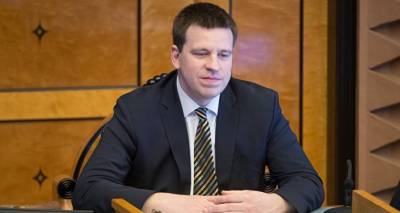 Премьер Эстонии ушел в отставку на фоне коррупционного скандала
