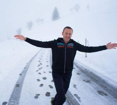 Алексей Навальный объявил о возвращении в Россию
