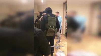 Полицейские Омской области пресекли деятельность группы "черных риелторов"
