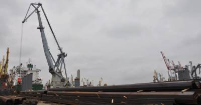 ArcelorMittal поставил шпунтовые сваи для реконструкции причала в Одессе