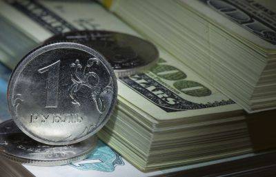 Минфин РФ с 15 января возвращается к покупке валюты