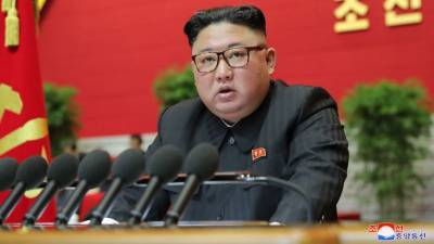 Ким Чен Ын пообещал укреплять ядерный арсенал Северной Кореи