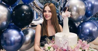 Воздушные шары и огромный торт: невестка Валерии похвасталась сюрпризом от мужа на 23-летие